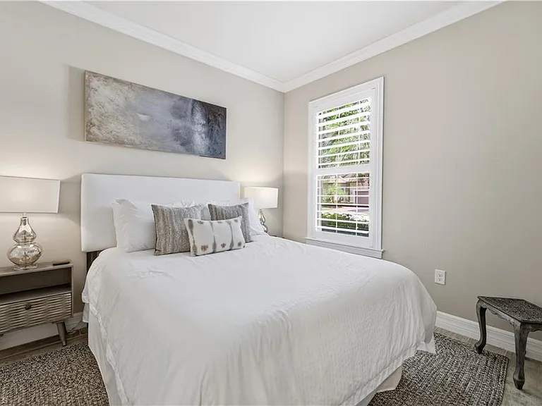 7209 Wilton Dr — Photo 14