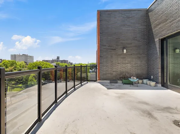 2727 Henry Hudson Parkway West image 13 of 38