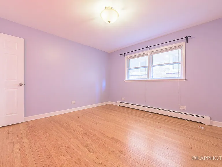 5942 W Addison St #1 — Photo 15