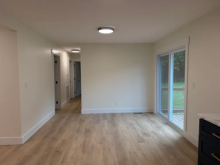 7338 Bonny Kate Dr — Photo 6