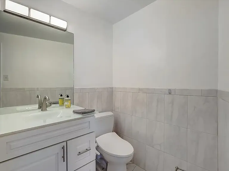 700 E Ocean Blvd #1007 — Photo 26
