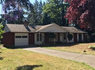 5934 SW Kennycroft Way, Lake Oswego, OR 97035