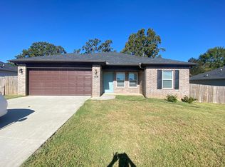 301 Sparrow Rd, Jacksonville, AR 72076