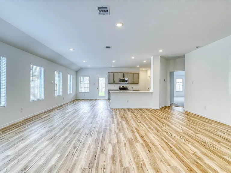 5310 Still Meadow Ln — Photo 3