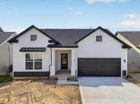 86 River Wind Dr, Saint Charles, MO 63301