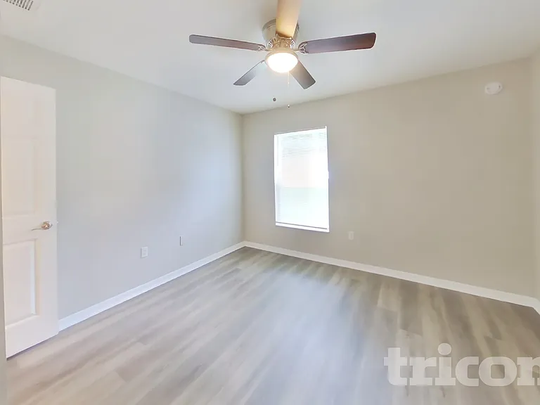 4739 Acorn Dr — Photo 12