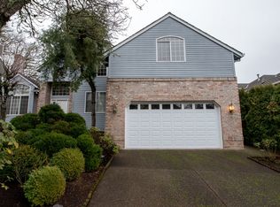 13171 Sandalwood Ct, Lake Oswego, OR
