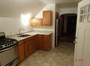 1425 S 70th St, West Allis, WI 53214