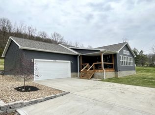 4743 Bessemer Rd, Nelsonville, OH 45764