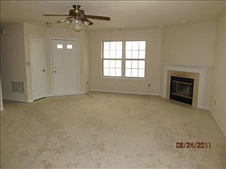 5th image of 6809 Glenn Meade Dr