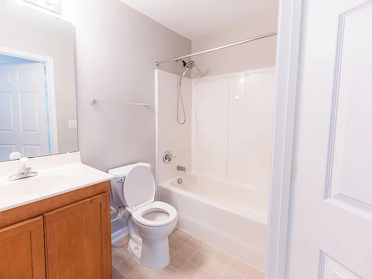 3712 Cotswold Ave #B — Photo 13