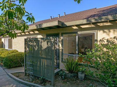 10559 Caminito Flores, San Diego, CA, 92126