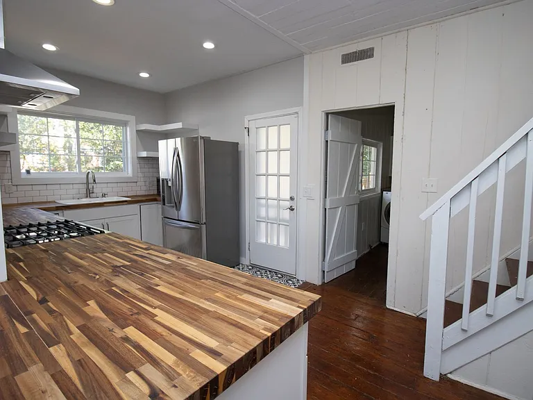 510 King St — Photo 8