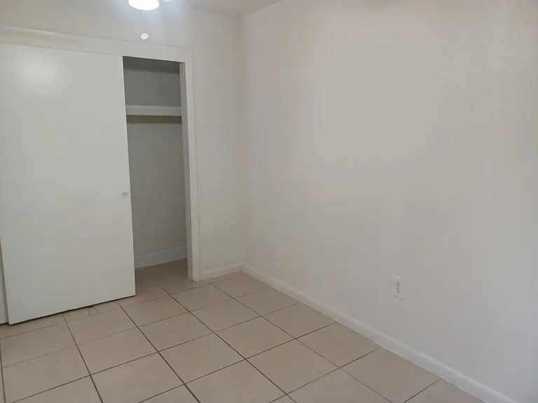 4808 Lucaya Dr — Photo 13