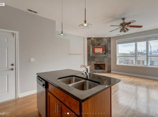 224 S Oakley Blvd #2, Chicago, IL 60612