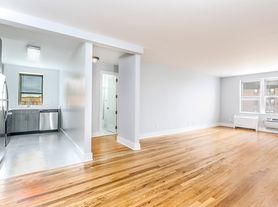 20-08 Seagirt Blvd, Far Rockaway, NY