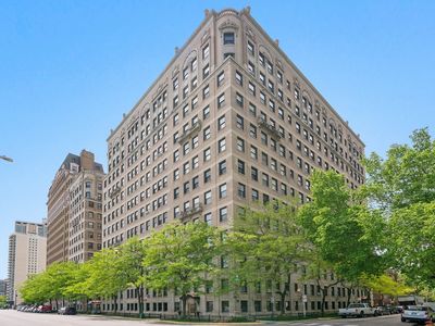 3530 N Lake Shore Dr APT 6B, Chicago, IL, 60657