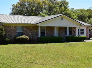 4256 N Island Rd, Pace, FL 32571