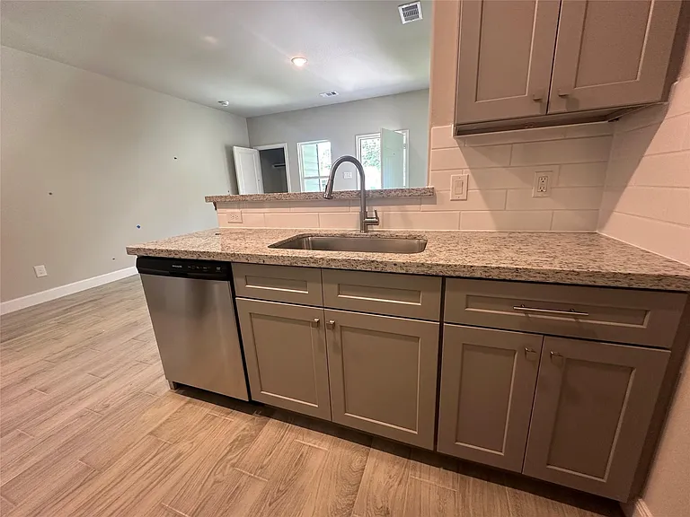 104 Turner Dr #A — Photo 8