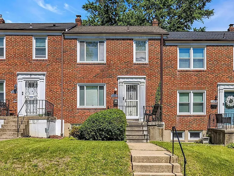 1506 N Forest Park Ave — Photo 1
