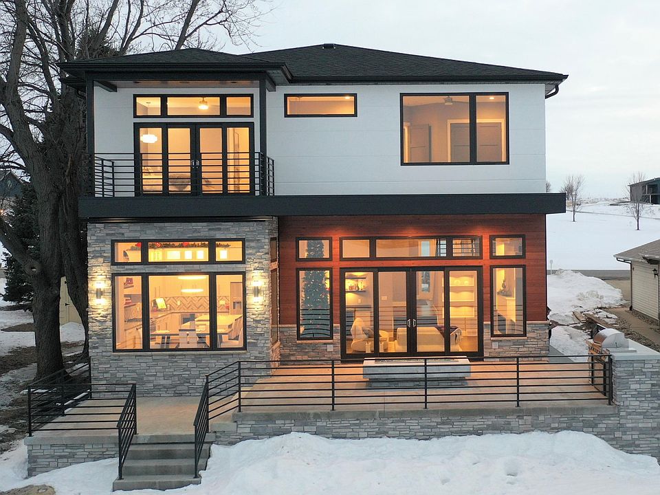 1st image of 25216 182nd St