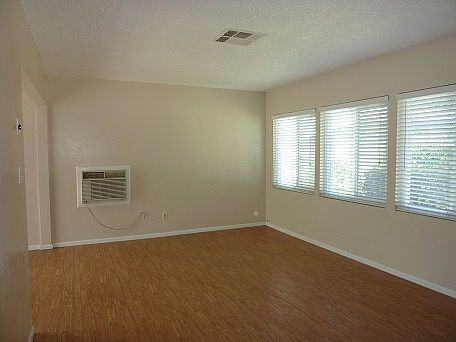 1st image of 94 N San Mateo St APT C