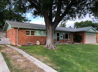 111 Fordham Cir, Pueblo, CO 81005