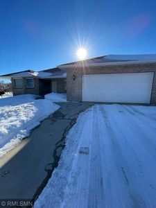 1364 Heritage Ave NW, Hutchinson, MN, 55350