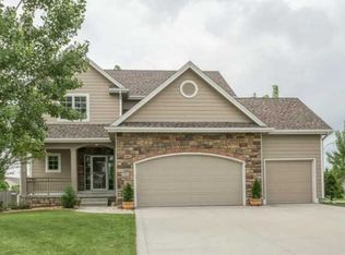 2403 SW 38th St, Ankeny, IA 50023