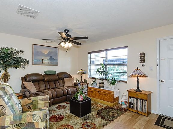 2nd image of 2444 Enterprise Rd #8