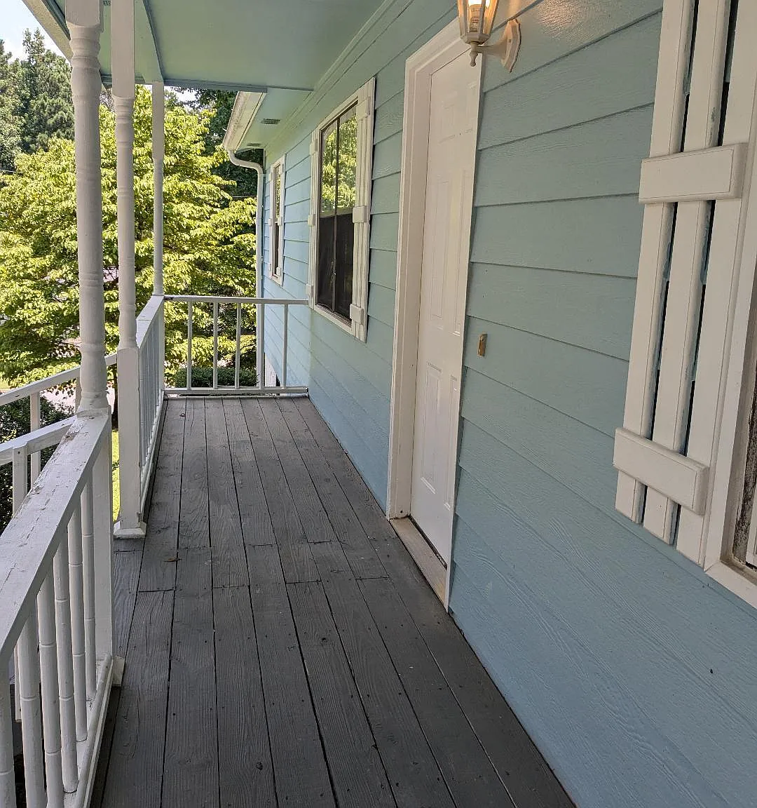 3 bed, 2.0 bath, 1825 sqft, $1,695 — Photo 2