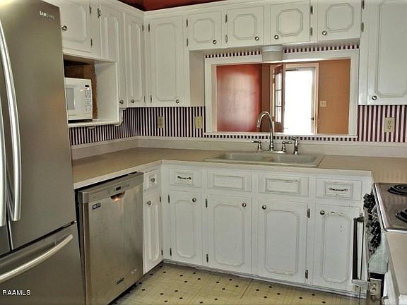 2nd image of 2117 Cherry Palm Cir