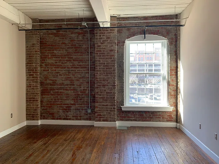 901 Jefferson St #4B — Photo 4