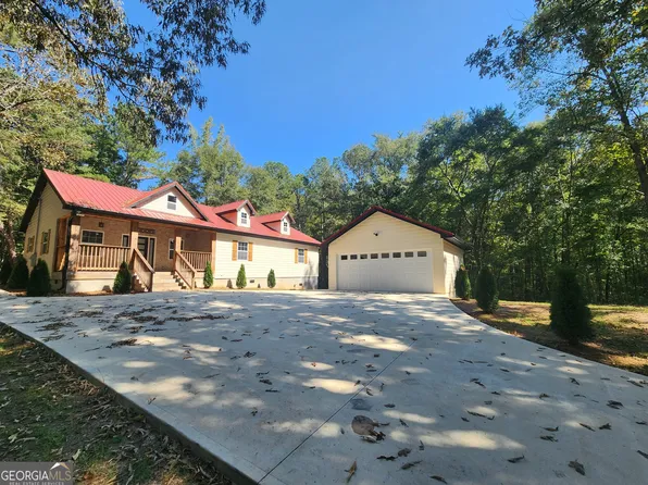 60 Yellow Ln, Grantville, GA 30220
