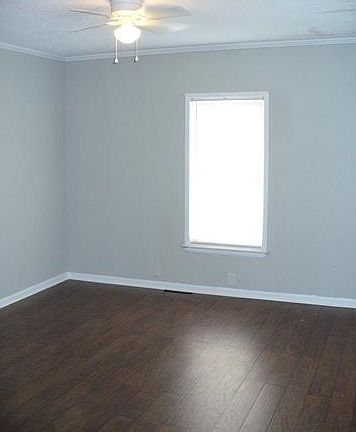 2nd image of 2458 Myers St