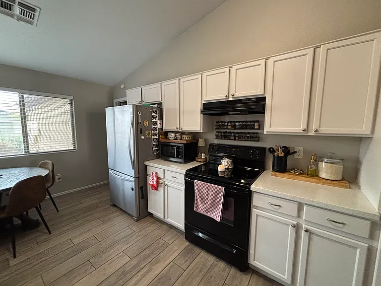 30517 N Royal Oak Way — Photo 4