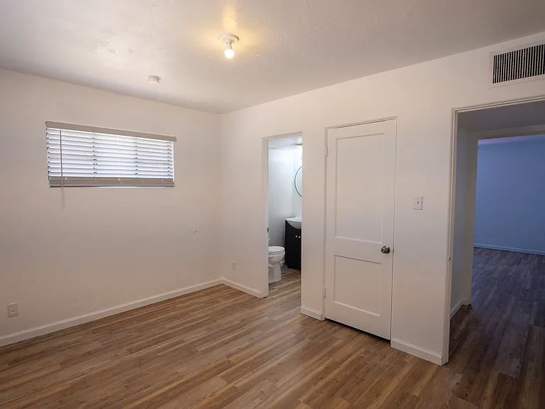 4917 E Timrod St — Photo 14