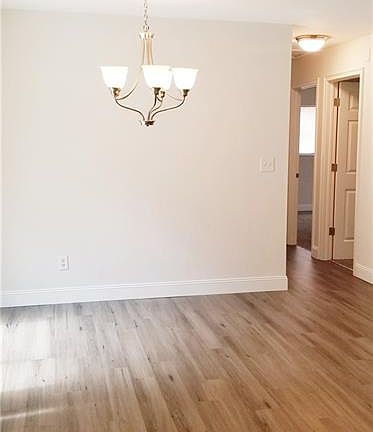 5th image of 2986 Renee Ct
