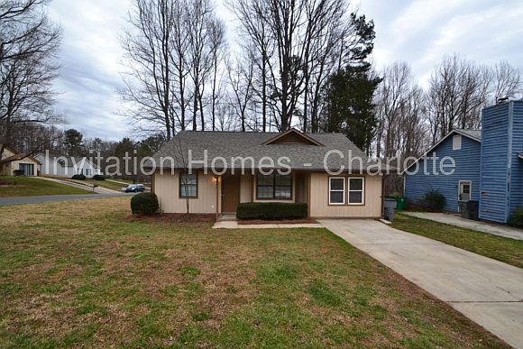 1st image of 6001 Crosswood Ct