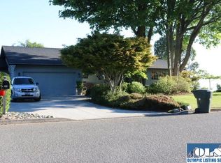 620 Milwaukee Dr, Port Angeles, WA 98363