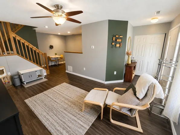289 Slippery Elm Dr, Blacklick, OH 43004