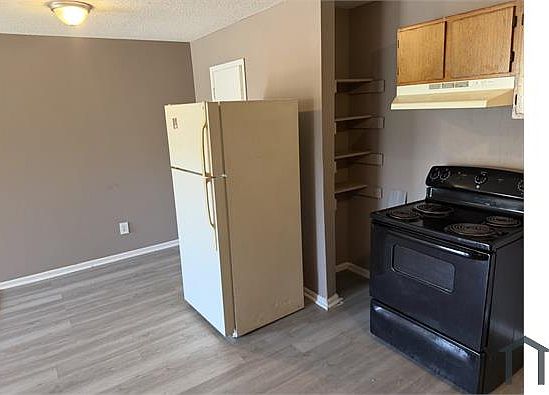 4th image of 8021 1st Ave S APT A