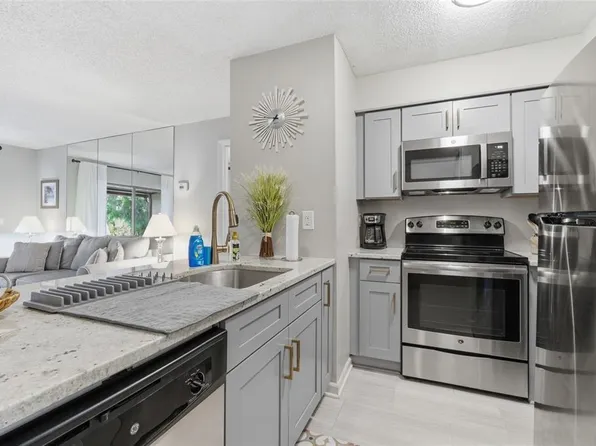 6046 Topher Trl #6046, Mulberry, FL 33860