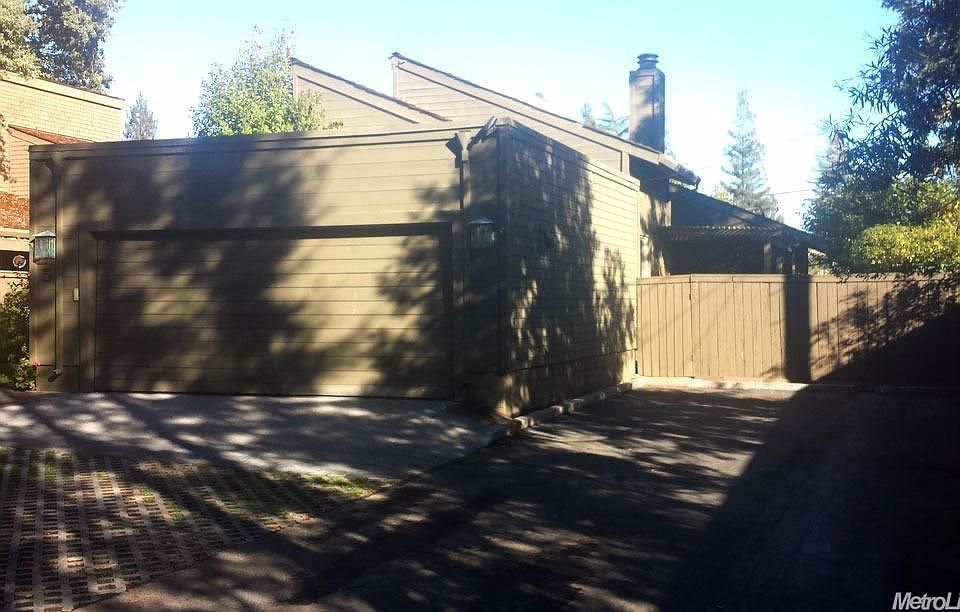 1st image of 5 Park Sierra Ln
