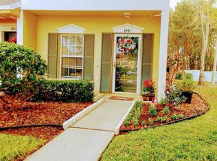 1441 Costa Mesa Dr, Zephyrhills, FL 33543