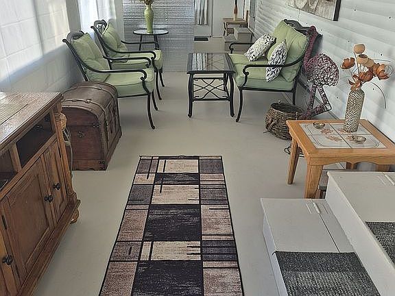 3rd image of 2125 Ocean View St