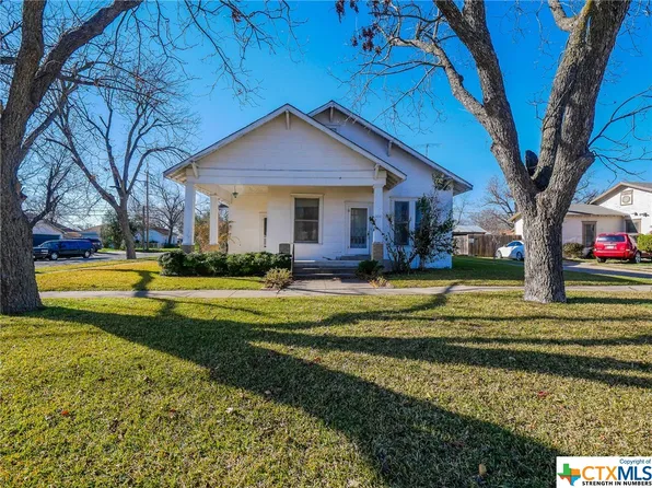 1018 S 9th St, Temple, TX 76504