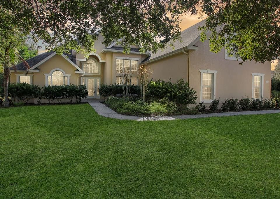 1st image of 1071 W Seagate Dr