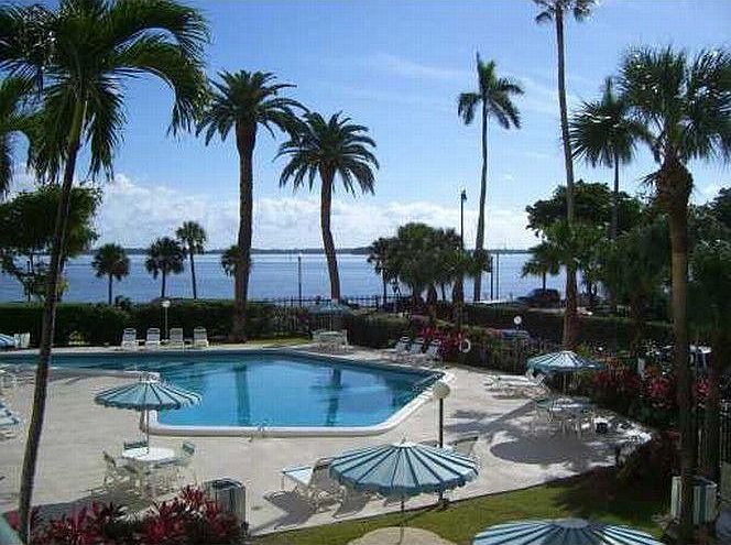 1st image of 1408 SE Bayshore Dr APT 206