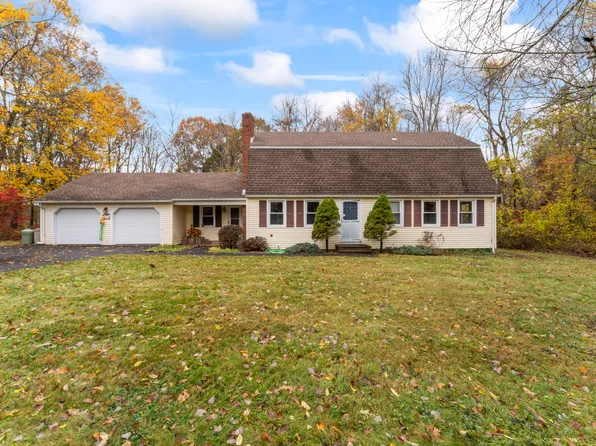 16 Settlers Lane, Newtown, CT 06482